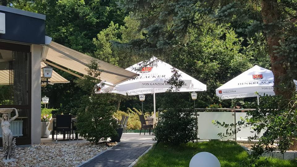Waldhotel Sindelfingen Am Eichholz Exterior photo